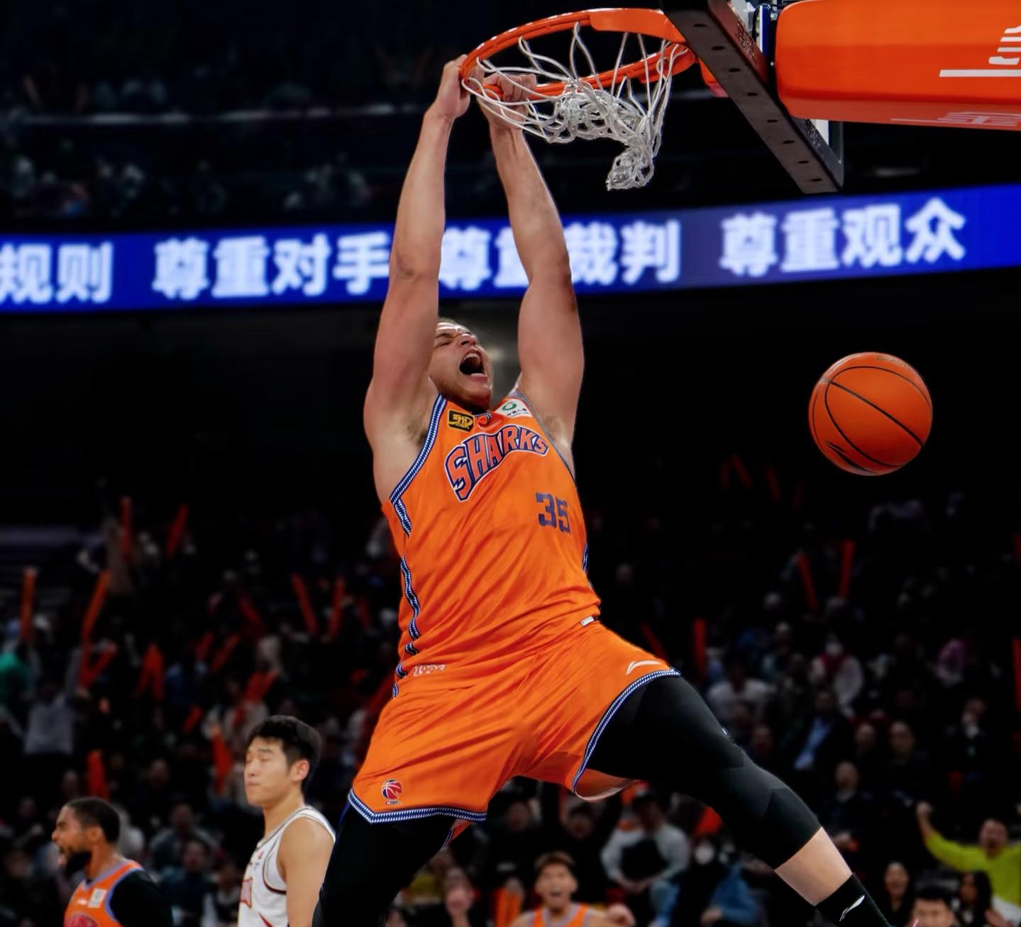 CBA常规赛国际比赛日再迎强敌,多伦多猛龙豪取连胜,主帅态度——目标明确,心理建设被强调的简单介绍 CBA常规赛国际比赛日再迎强敌,多伦多猛龙豪取连胜,主帅态度——目标明确,心理建设被强调的简单介绍