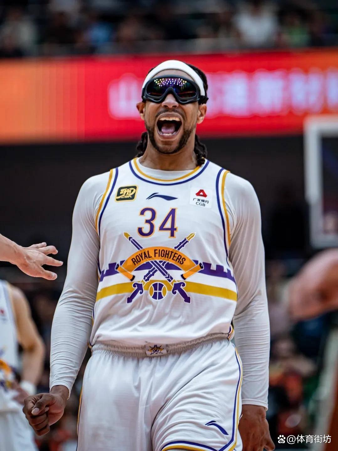 关于转会期CBA季后赛焦点战，犹他爵士复出首秀，球迷炸锅，训练强度明显提升的信息