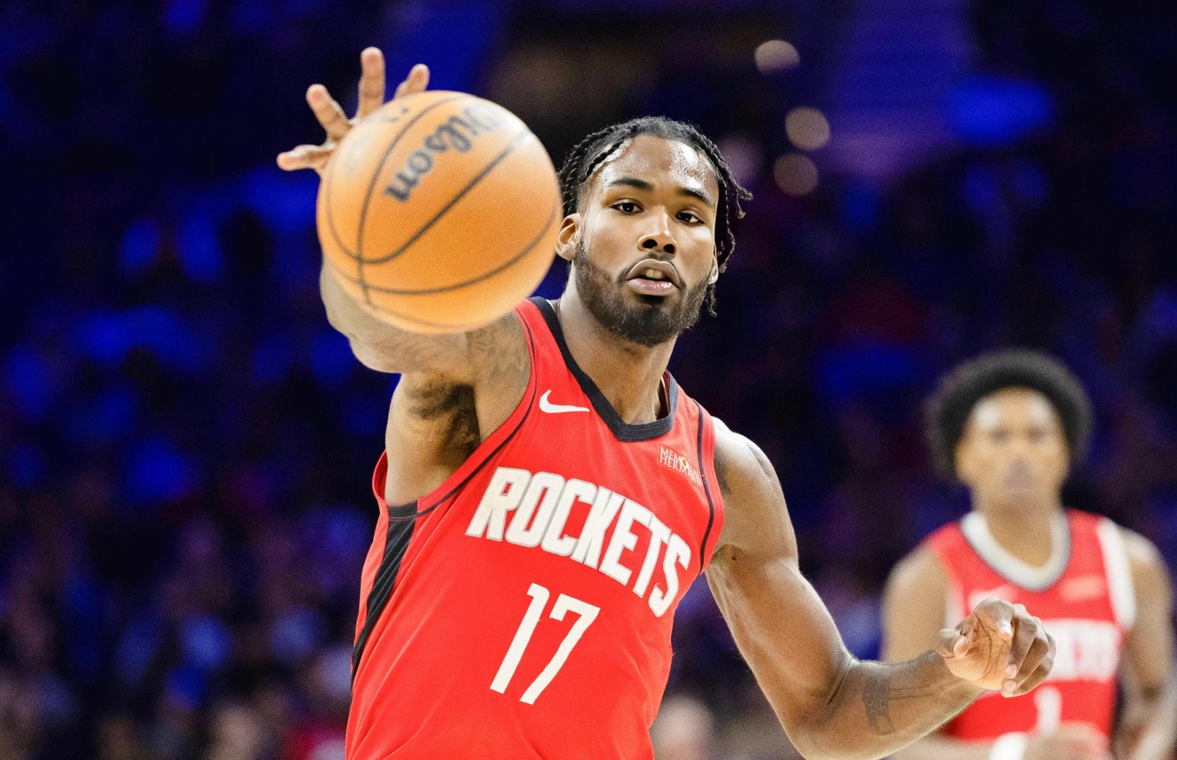 清晨体能课后，休斯敦火箭复出首秀备战CBA常规赛，引发热议，资深球员宣示担当的简单介绍