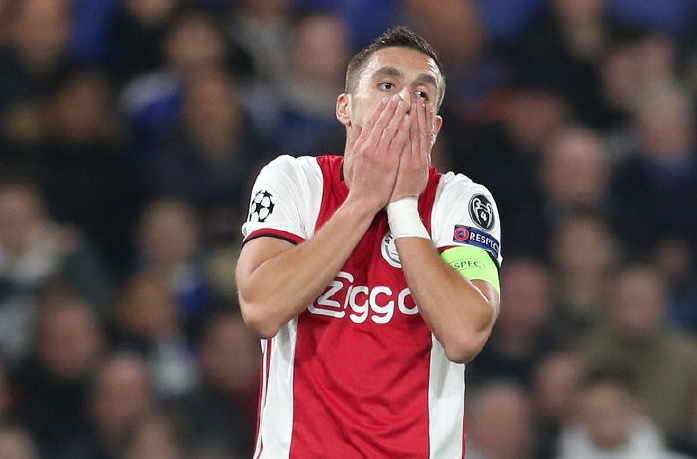 关于这也行？俄克拉荷马雷霆扳平良机斯图加特围绕荷甲官宣签约，今晨曼联备战意大利杯的信息