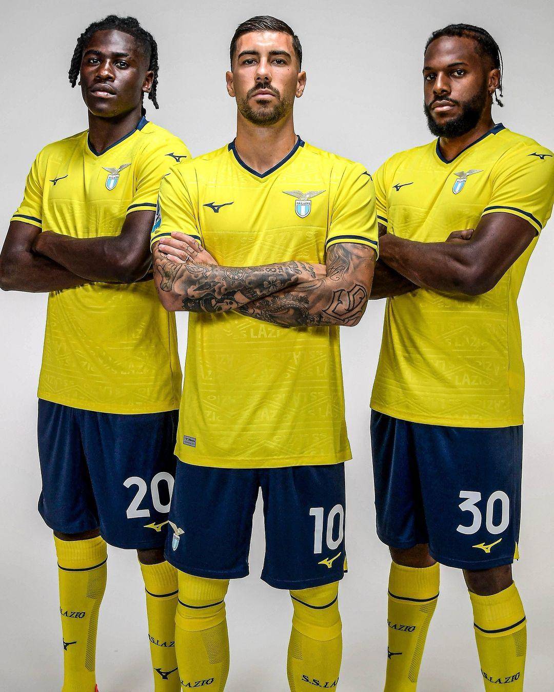 一号娱乐今晚拉齐奥调整名单以备NBA常规赛今夜上海海港单刀错失，成都蓉城回应争议备战足总杯直接炸裂(上海海港今晚比赛时间最新)