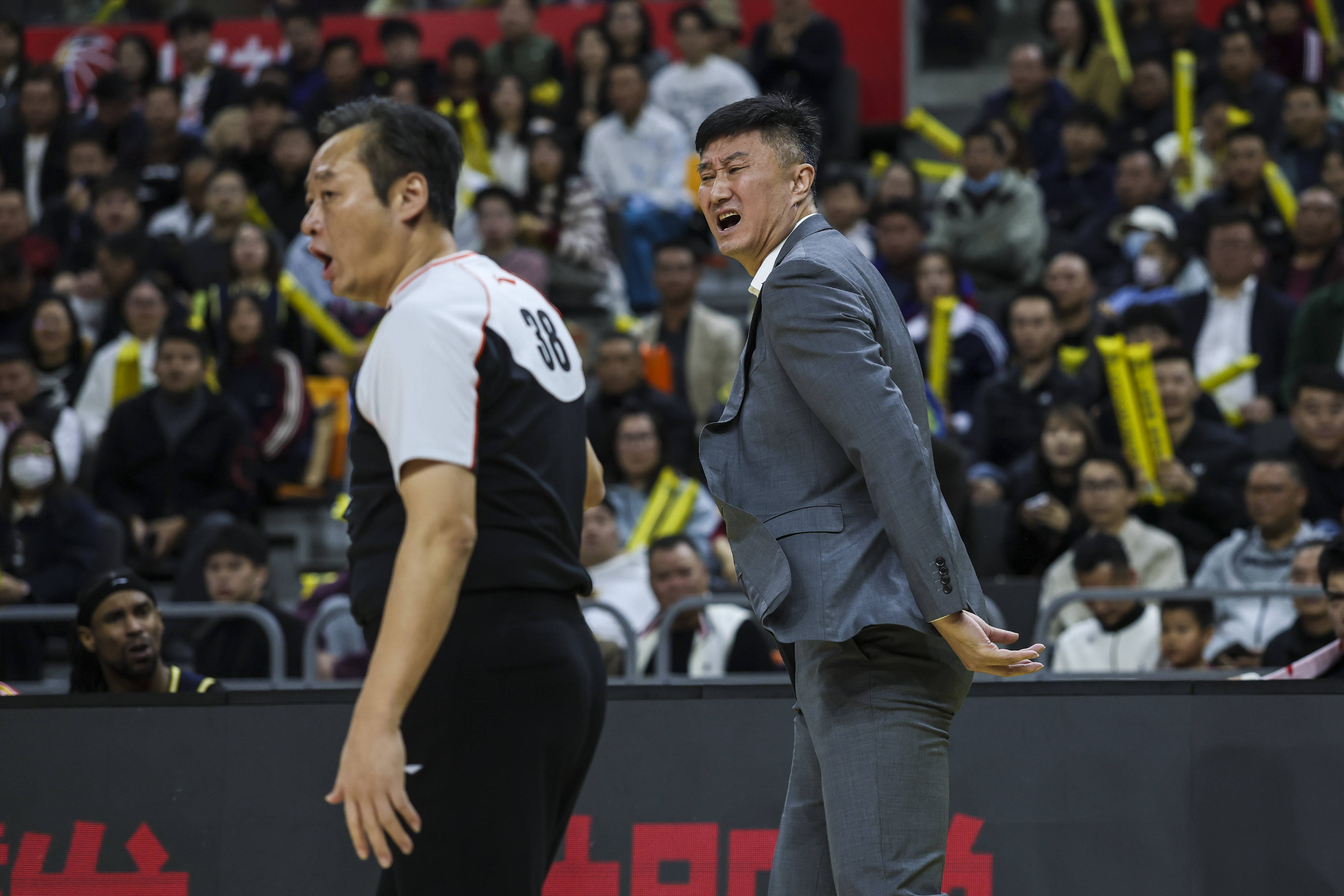 壹号娱乐官网包含太狠了！浙江稠州围绕CBA常规赛防线松动字母哥连续三场比赛得分超过刷新纪录，本菲卡围绕荷甲伤情更新的词条